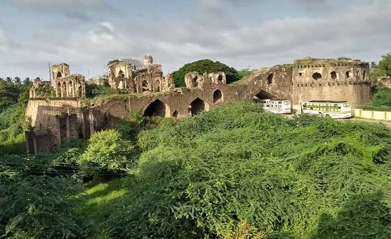 Bijapur Fort, Bijapur, Karnataka, India